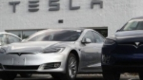 马斯克视察欧洲 亲自督战Model 3交付